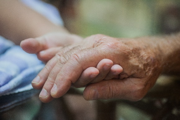 oldest-hands