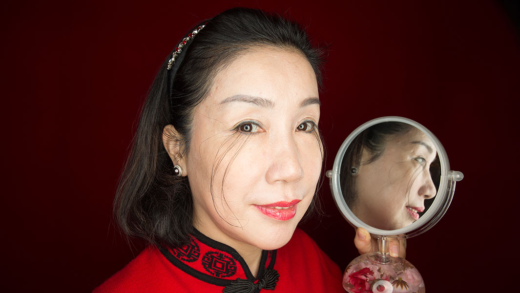 【写真】世界一長いまつげの中国女性｜ Longest eyelashes