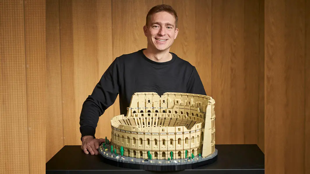 9,036ピースからなるコロッセオがギネス世界記録「最大のレゴ®セット」に認定
