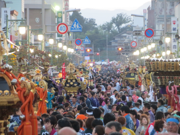 mikoshi00.JPG