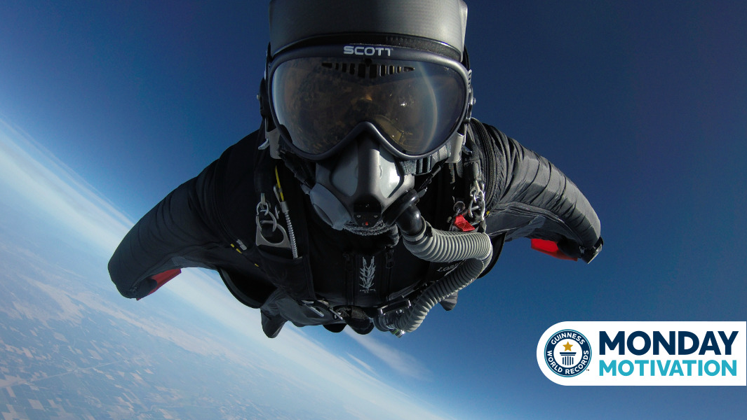 Greatest horizontal distance wingsuit