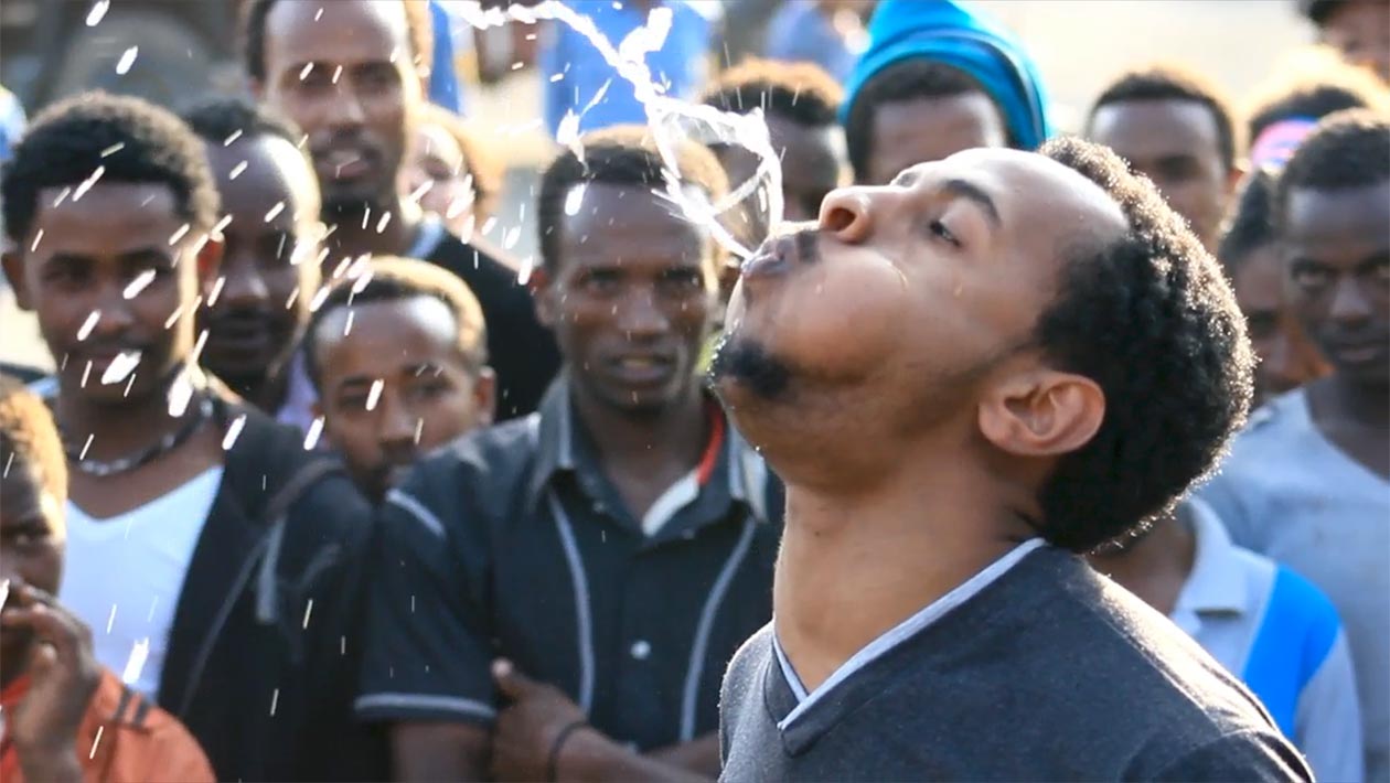 Longest time to spray water from the mouth