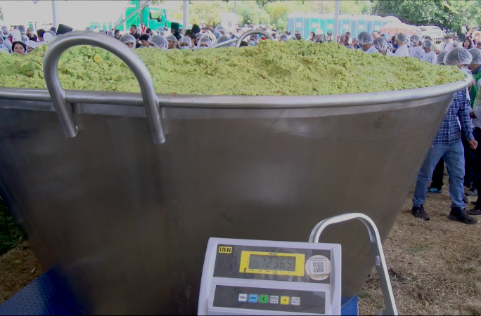 The largest guacamole being weighed