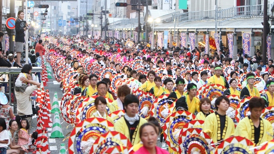 umbrella dance parade