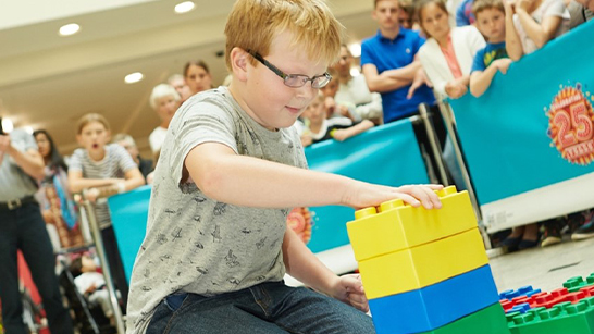 キッズゾーンでは、子どもたちがワクワクする体験ができます。