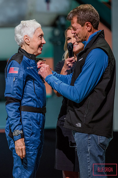 wally funk receiving her astronaut wings from jeff ashby
