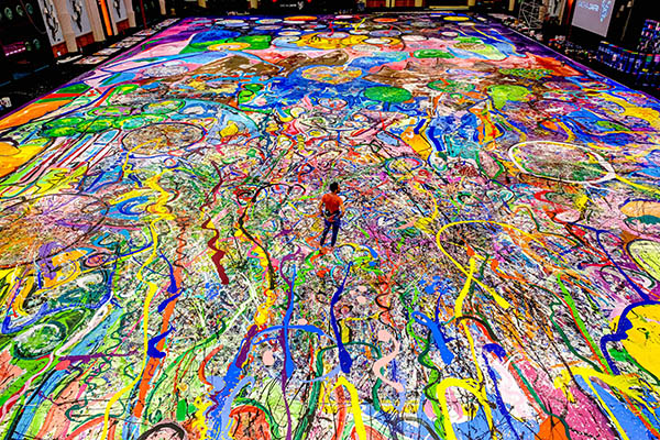 image of largest art canvas